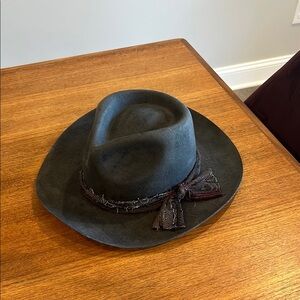 Free People Vaughn & Co women’s wool hat